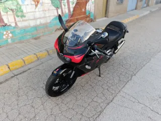 Aprilia RS 125 2005 Negra Roja