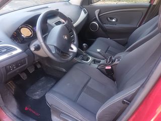 Urge venta! Megane 1.6 Etiqueta C - Ruedas nuevas