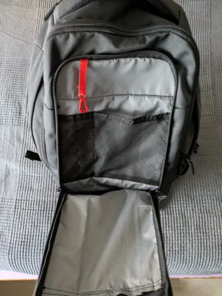 Mochila Quechua 16L Gris