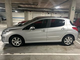 Peugeot 308 2010