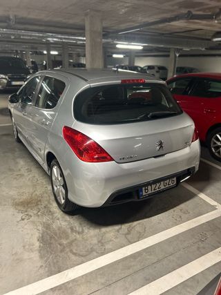 Peugeot 308 2010