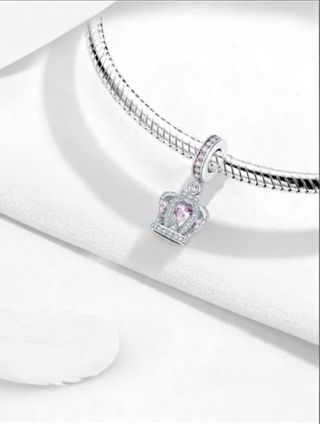 CHARM CORONA DE PLATA DE LEY 925.