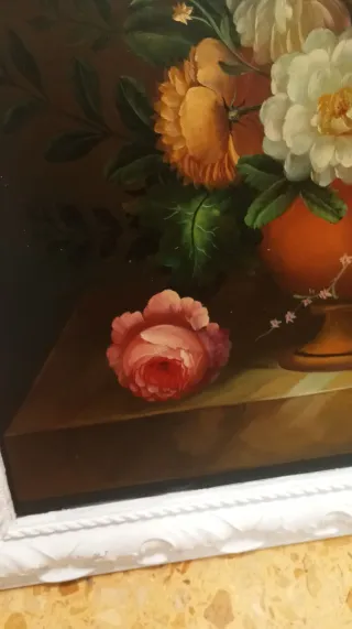 Bodegón floral en lienzo.AL ÓLEO.
