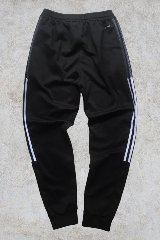 Pantalón Adidas Real Madrid Talla M