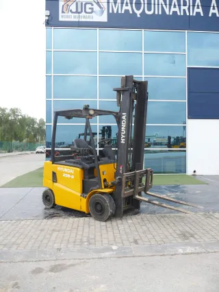 Carretilla Elevadora Eléctrica Hyundai 25BH-9