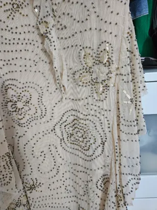 Vestido Zara con abalorios