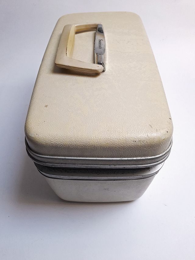 Baú Necessaire Viagem Vintage Samsonite Branco