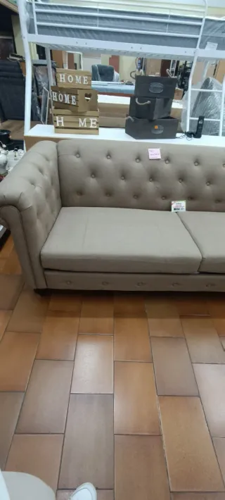Sofá Chester beige 2 plazas
