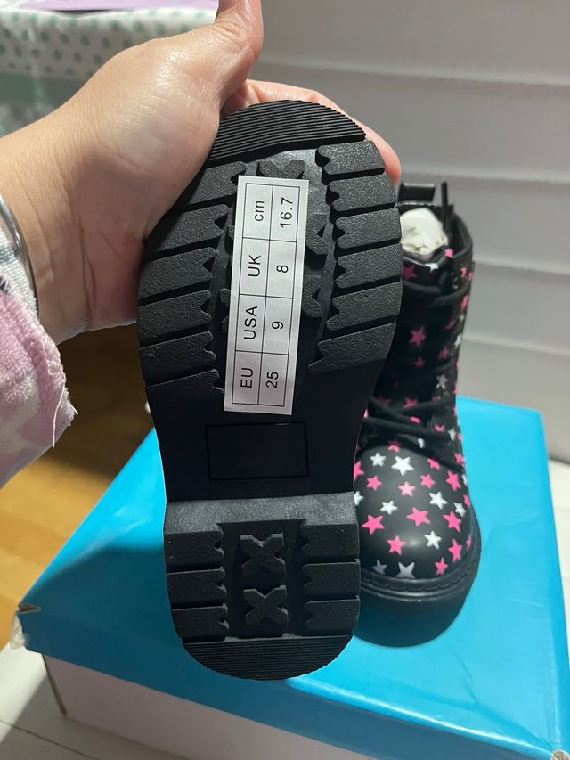 Botas Tuc Tuc estrellas niña Nuevas T 25