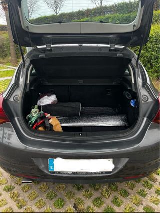 Opel Astra 1.4 Turbo 140 CV Cosmo · 97.635km