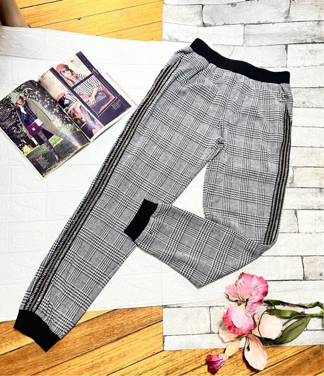 Pantalón cuadros gris y negro