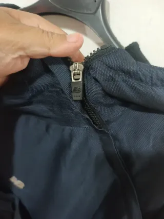 Chaqueta New Balance Azul