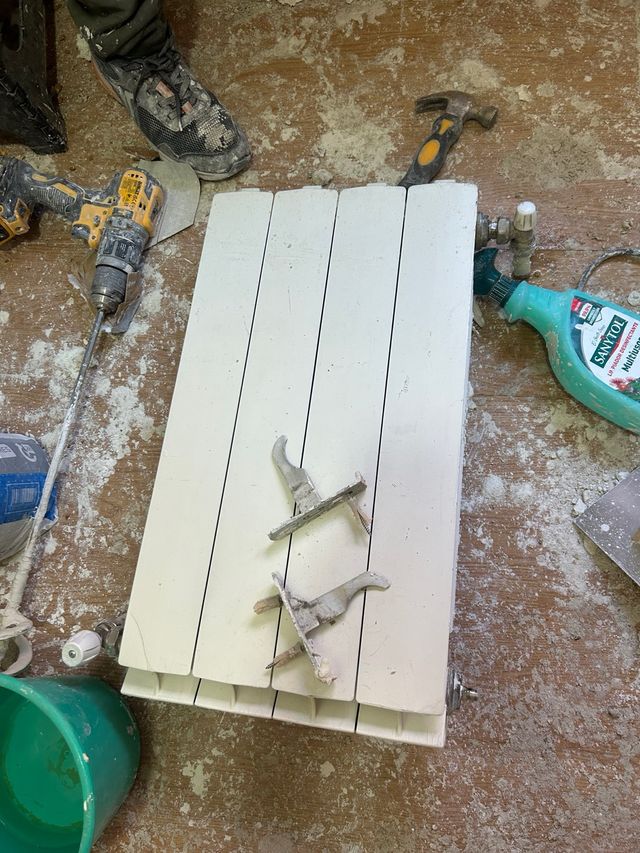 Radiador blanco de agua