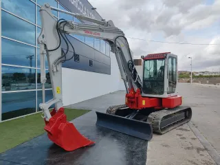 Excavadora de Cadenas Takeuchi TB 80 FR