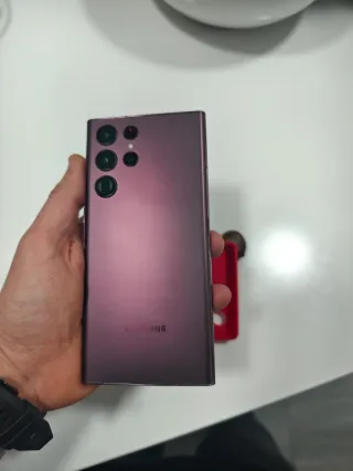 Samsung Galaxy S22 Ultra (leer)