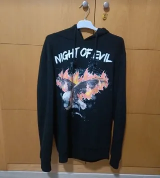 Sudadera SMOG Negra con Diseño Águila