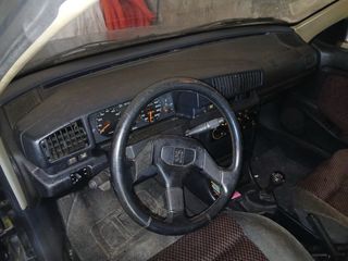 Peugeot 405 Mi16