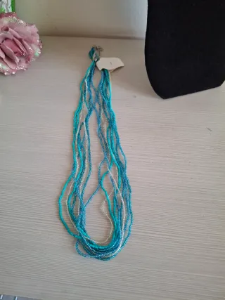 Collana lunga perline azzurro e argento