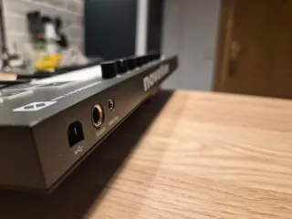 Teclado Novation LaunchKey Mini