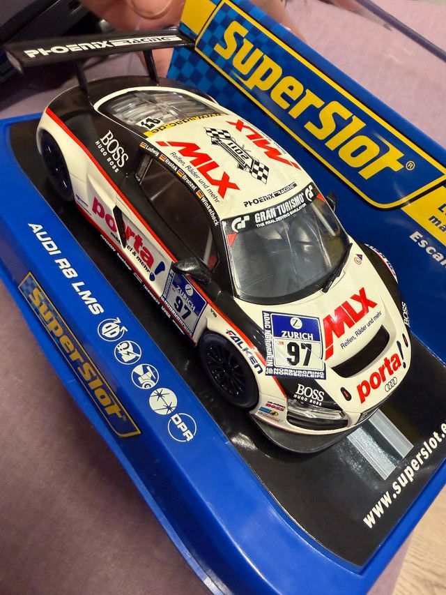 Audi R8 LMS Super Slot 1:32