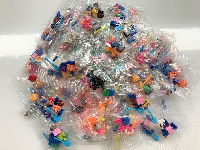 Minifigure Minecraft Lotto 10 design casuali