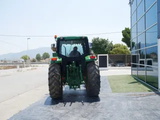 Tractor John Deere 6300
