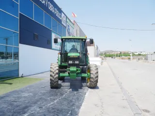 Tractor John Deere 6300