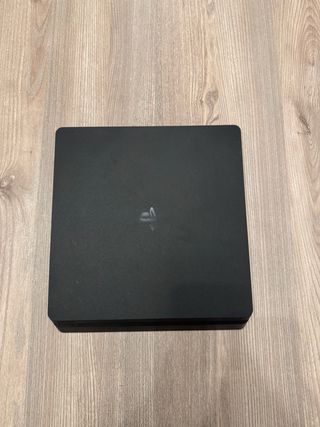 PS4 Slim 1 TB