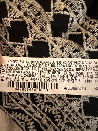 Vestido largo bordado Zara