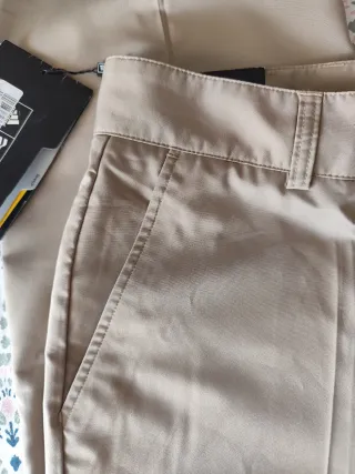 Pantalón Adidas Chino Beige Talla 46