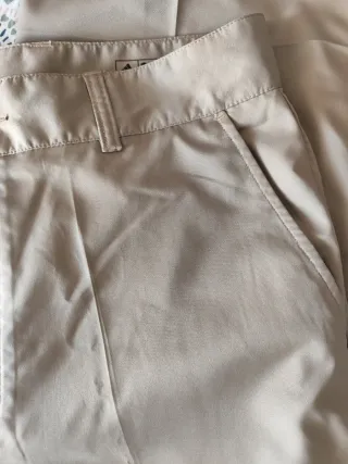 Pantalón Adidas Chino Beige Talla 46