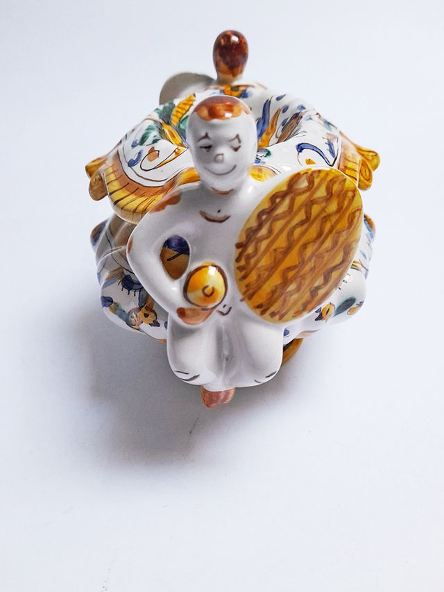 Saleiro Faiança Colorida c/ 2 Guerreiros F.A.L.