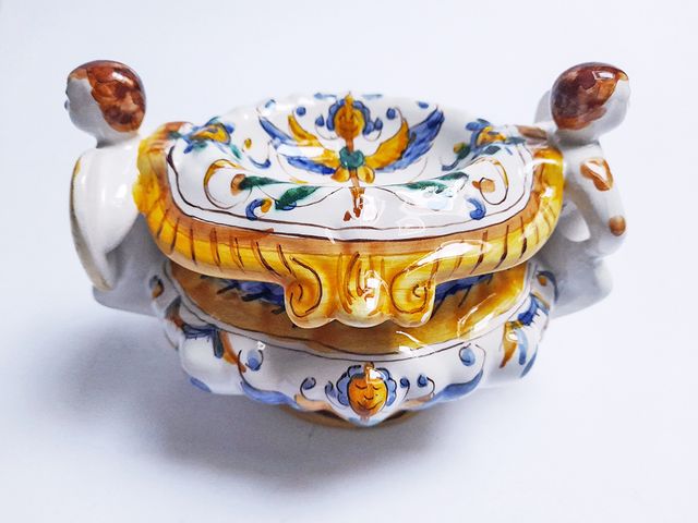 Saleiro Faiança Colorida c/ 2 Guerreiros F.A.L.