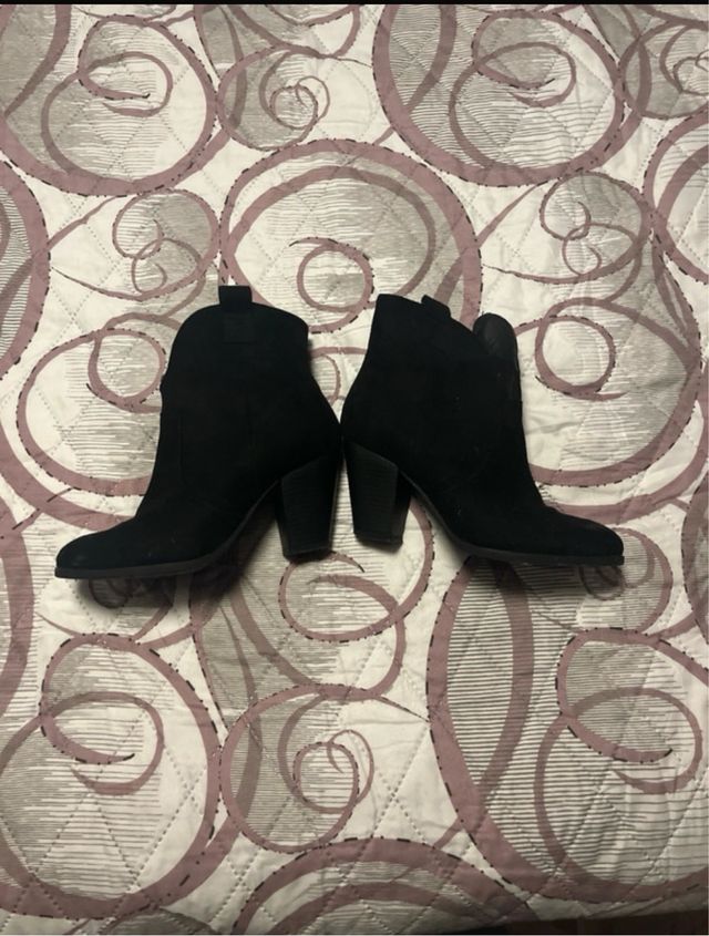 Botas de tacón negras