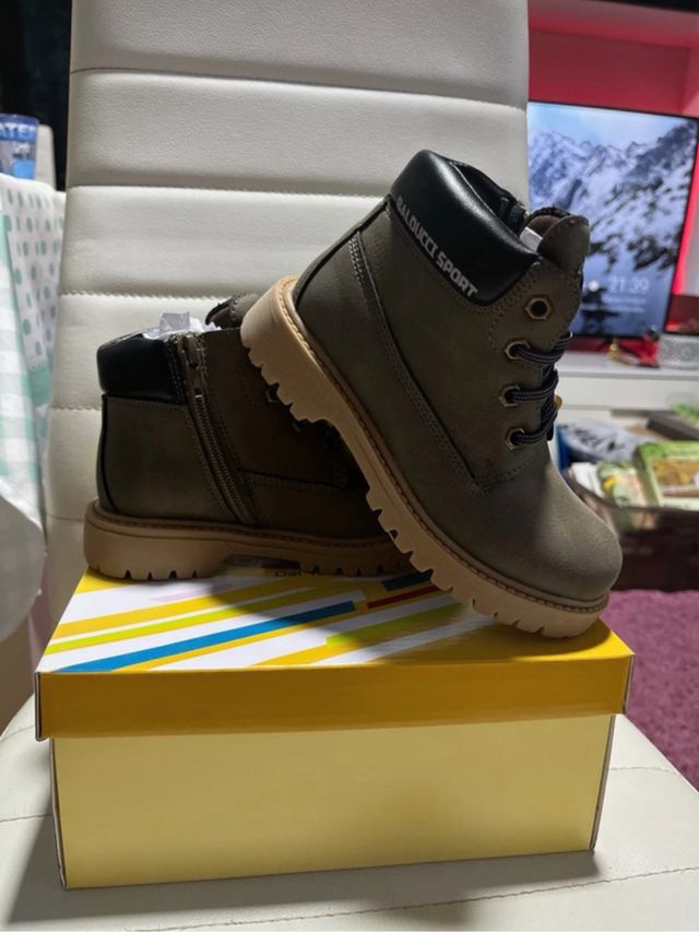 Botas Balducci Fango Talla 27 Nuevas