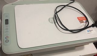 Impresora HP DeskJet 2700e