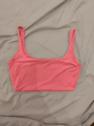 Top rosa escote cuadrado