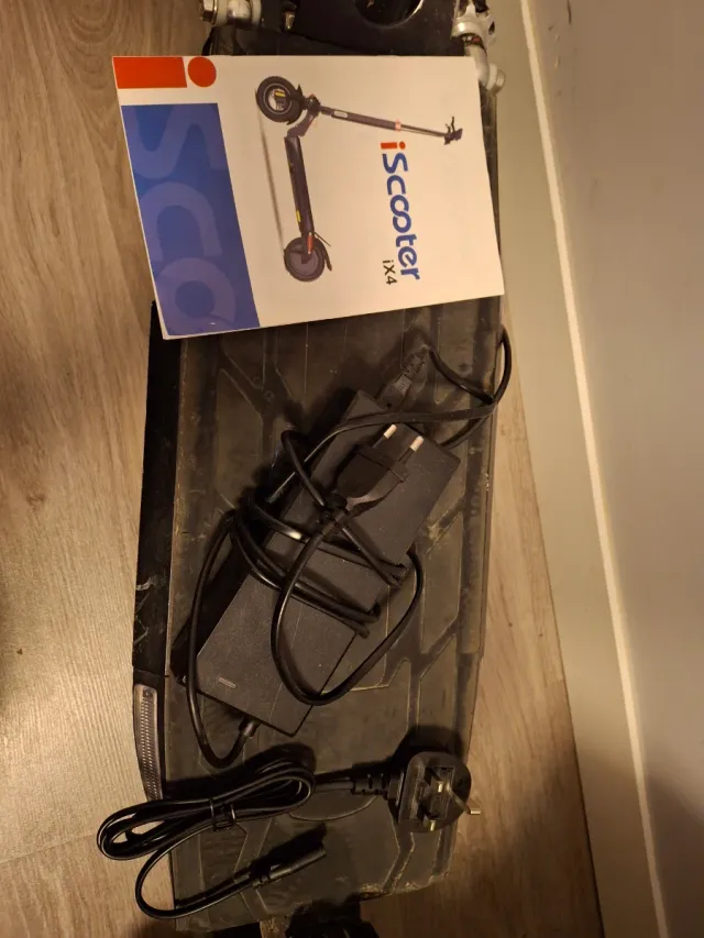 Patinete Eléctrico escucho ofertas y cambios