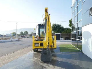 Retroexcavadora New Holland LB 95 B