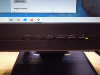 Monitor BenQ 15 LCD Negro con caja