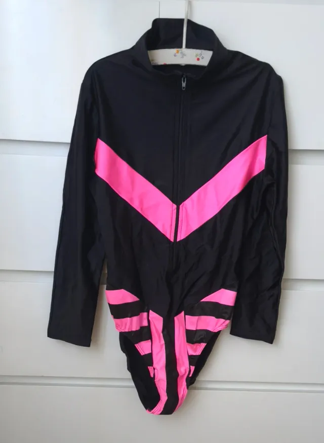 Maillot Gimnasia Negro y Rosa