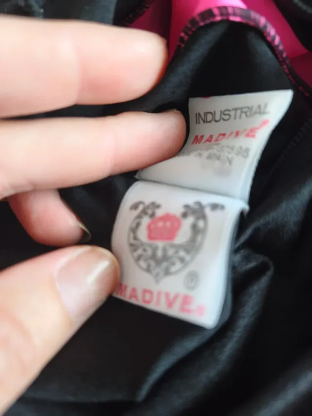 Maillot Gimnasia Negro y Rosa