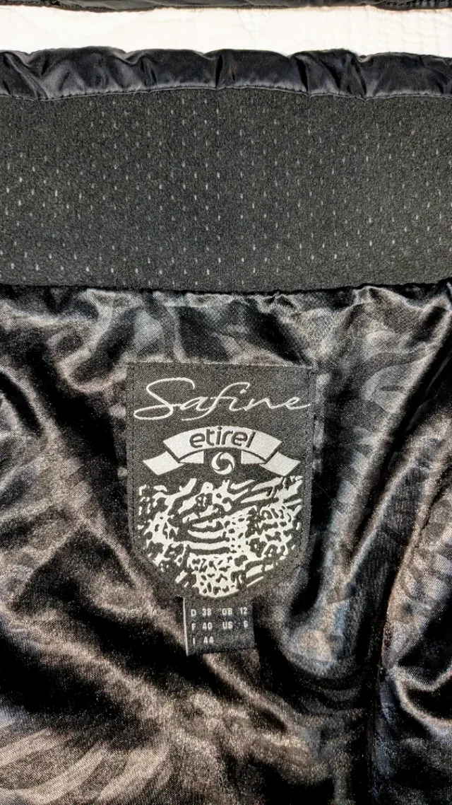 Chaqueta de nieve Safine con capucha