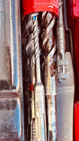 Taladro percutor hilti t7 con brocas sds plus