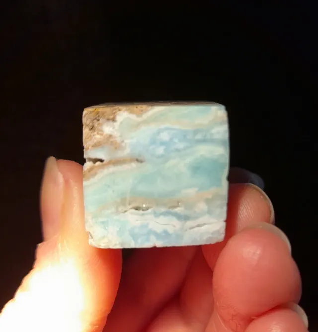 Obelisco di Aragonito Blu