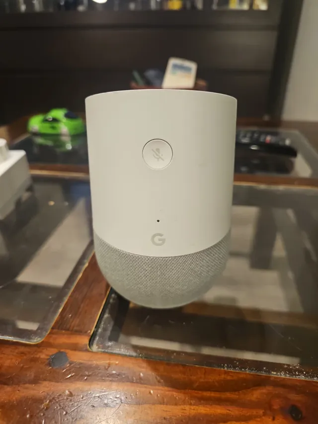 Altoparlante intelligente Google Home