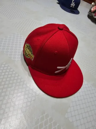 3 Gorras New Era con Logo