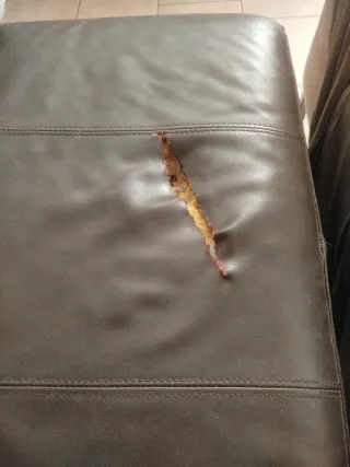 Sofá y puff cuero marrón IKEA Kramfors