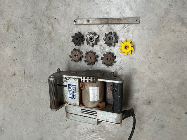 Rozadora Briss Mod B-35 con accesorios