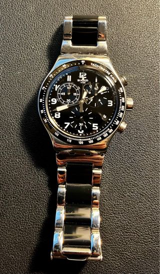 Reloj Swatch Speed Up Negro y Plateado